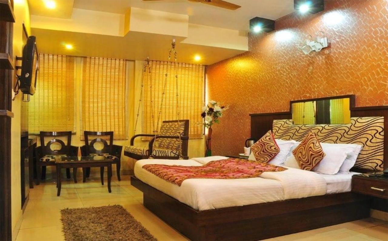 Hotel Shivdev International, Near New Delhi Railway Station Bagian luar foto