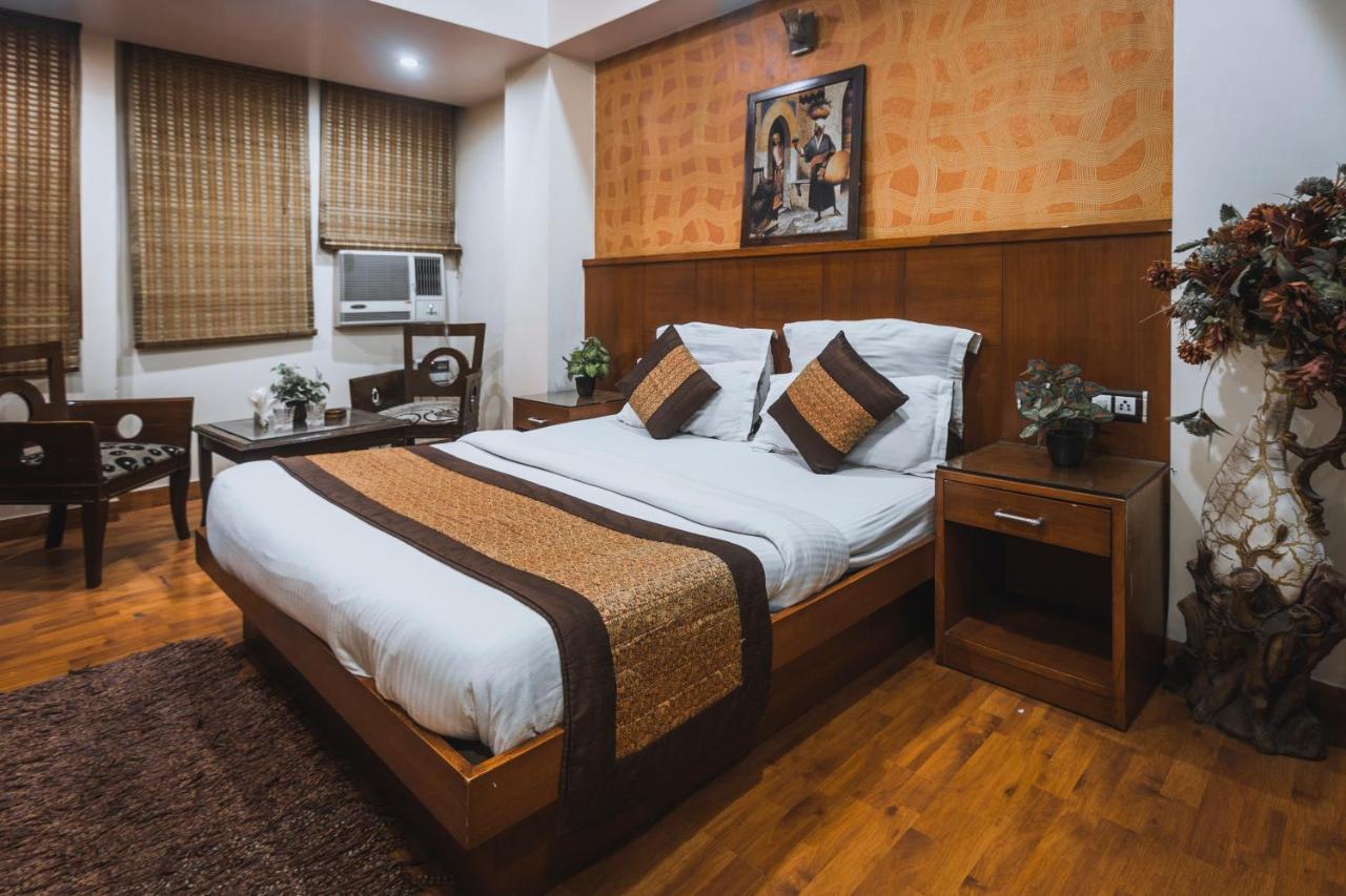 Hotel Shivdev International, Near New Delhi Railway Station Bagian luar foto