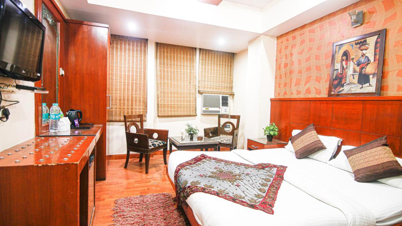 Hotel Shivdev International, Near New Delhi Railway Station Bagian luar foto