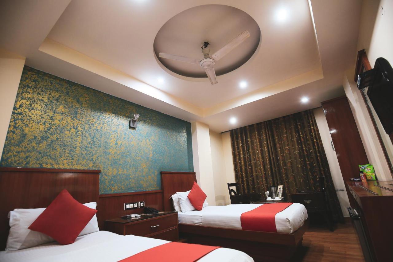 Hotel Shivdev International, Near New Delhi Railway Station Bagian luar foto