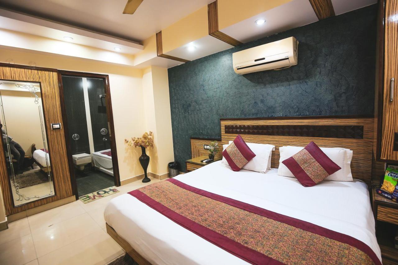 Hotel Shivdev International, Near New Delhi Railway Station Bagian luar foto